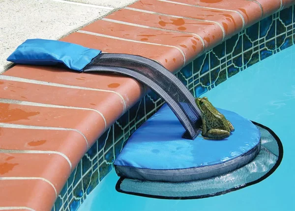 Animal Pool Lifesaver